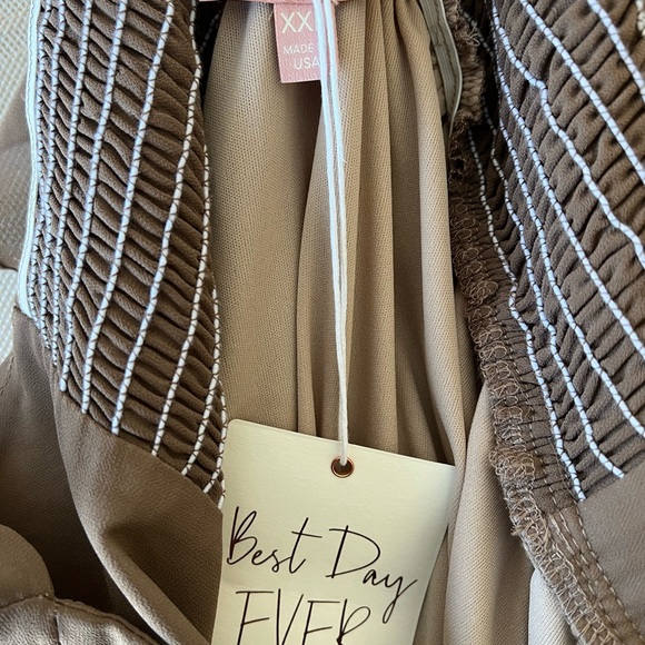 NWT! Show Me Your Mumu June Maxi Dress - Picture 7 of 8